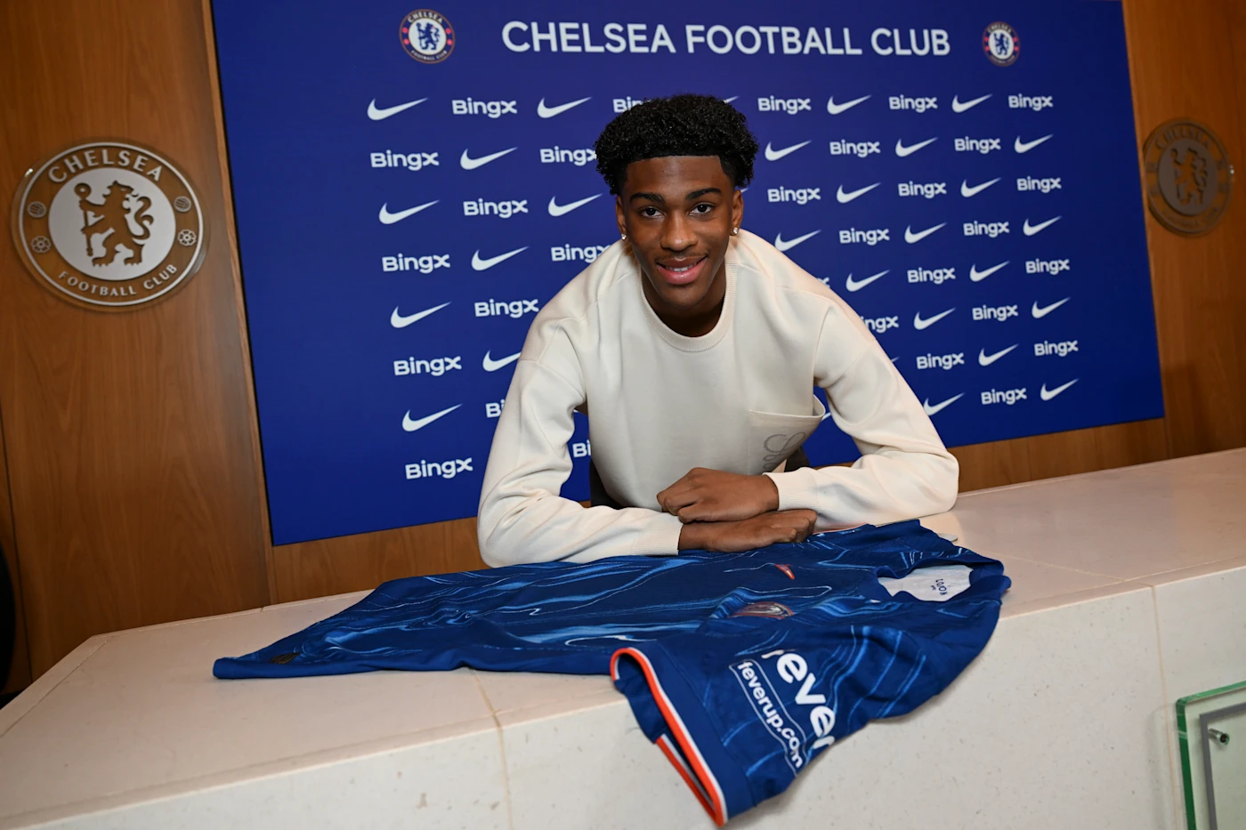 Josh Acheampong Signs New Chelsea Contract Until 2029