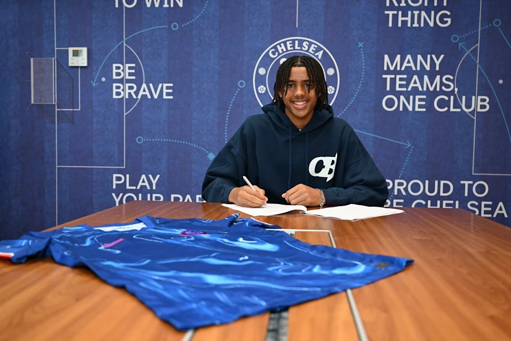 Olutayo Subuloye Pens First Chelsea Deal