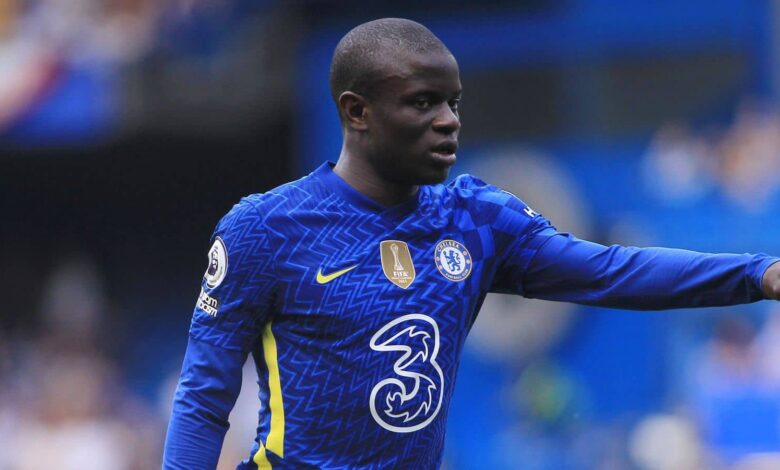 Top 10 Chelsea Midfielders of All Time