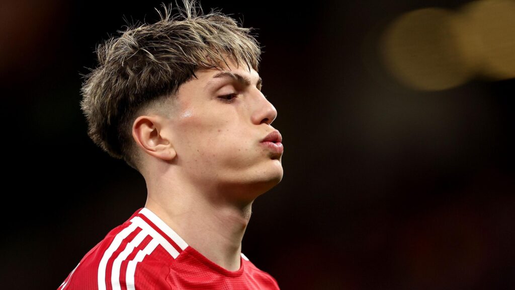 Chelsea agree personal terms with Garnacho