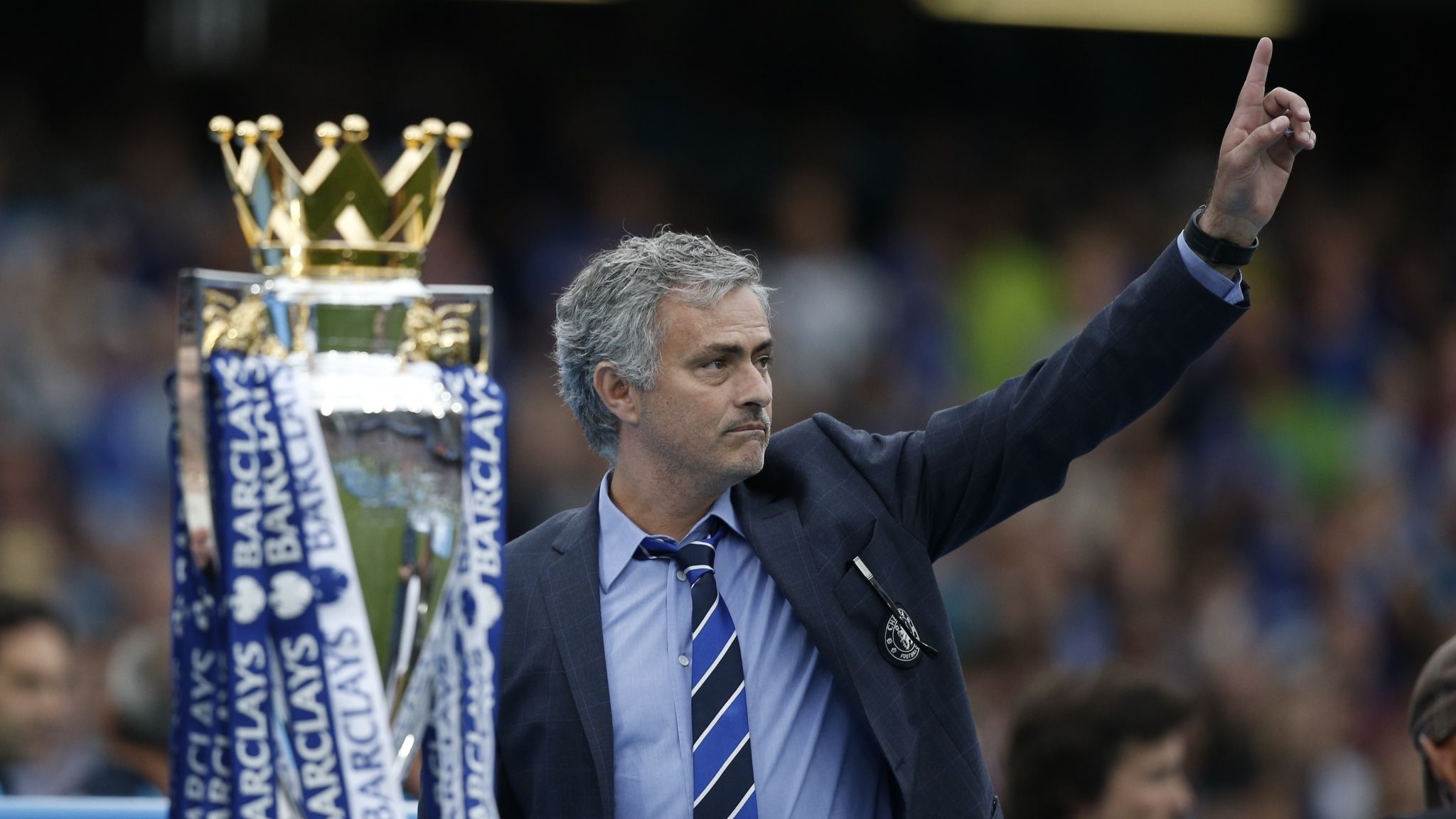 Mourinho Set to Return to Benfica; Faces Chelsea Soon